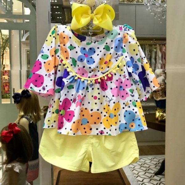Conjunto Infantil Blusa Poa Floral Shorts Amarelo Mon Sucre