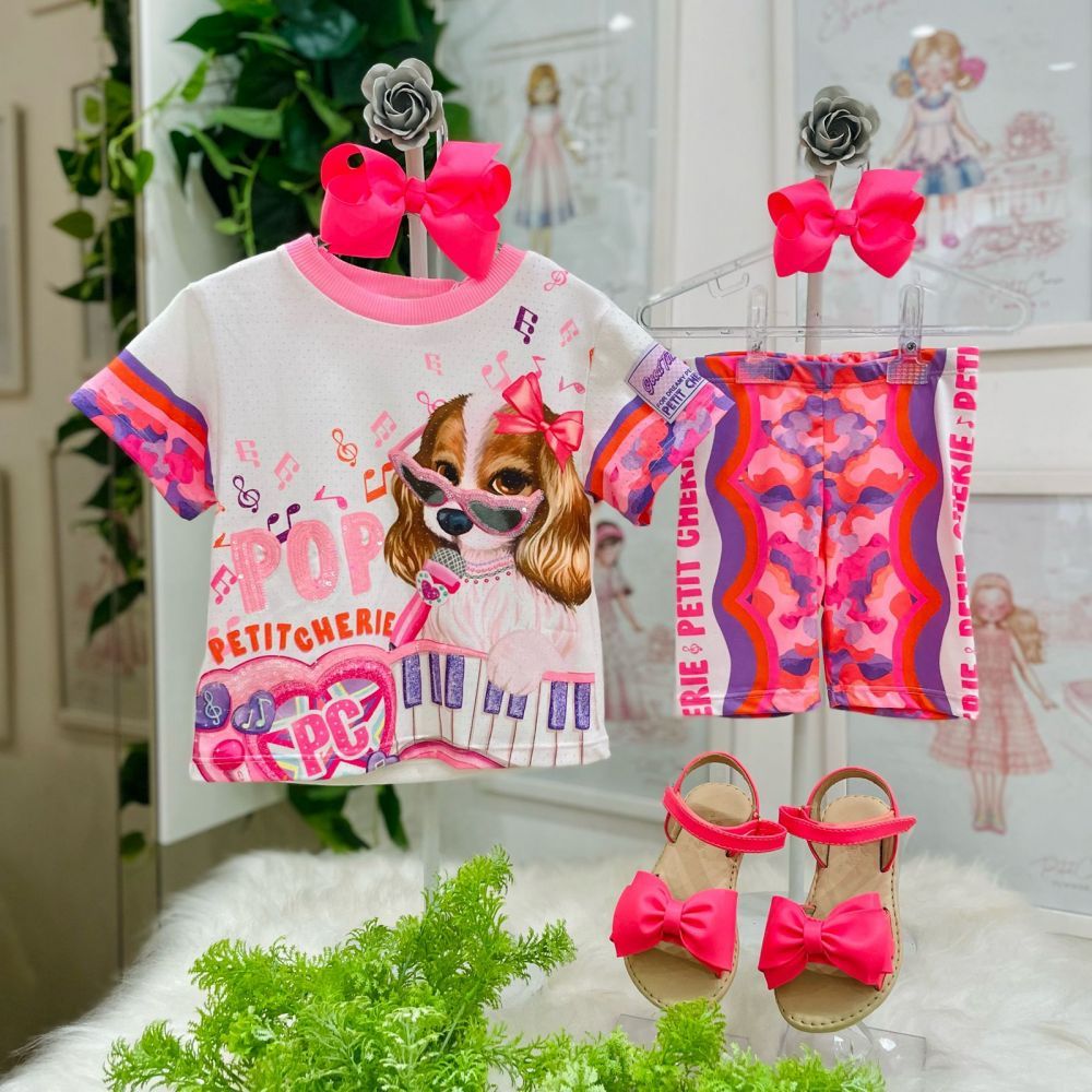 Conjunto Feminino Infantil Petit Cherie Estampado Blusa Pet Pop com Shorts          