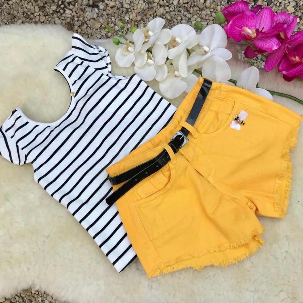 Conjunto Infantil Amarelo Shorts e Blusa Listrada Abelinha Gabriela Aquarela