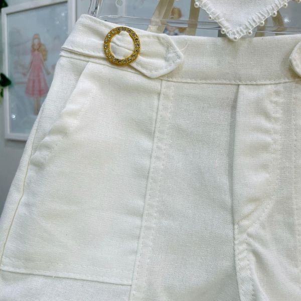 Conjunto Infantil Feminino Luluzinha Off-White Blusa Cropped Coração Pérolas Shorts Strass