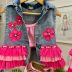 Conjunto Infantil Feminino Três Peças Kukixo Jeans Bordado Rosa Neon Flores e Pedrarias