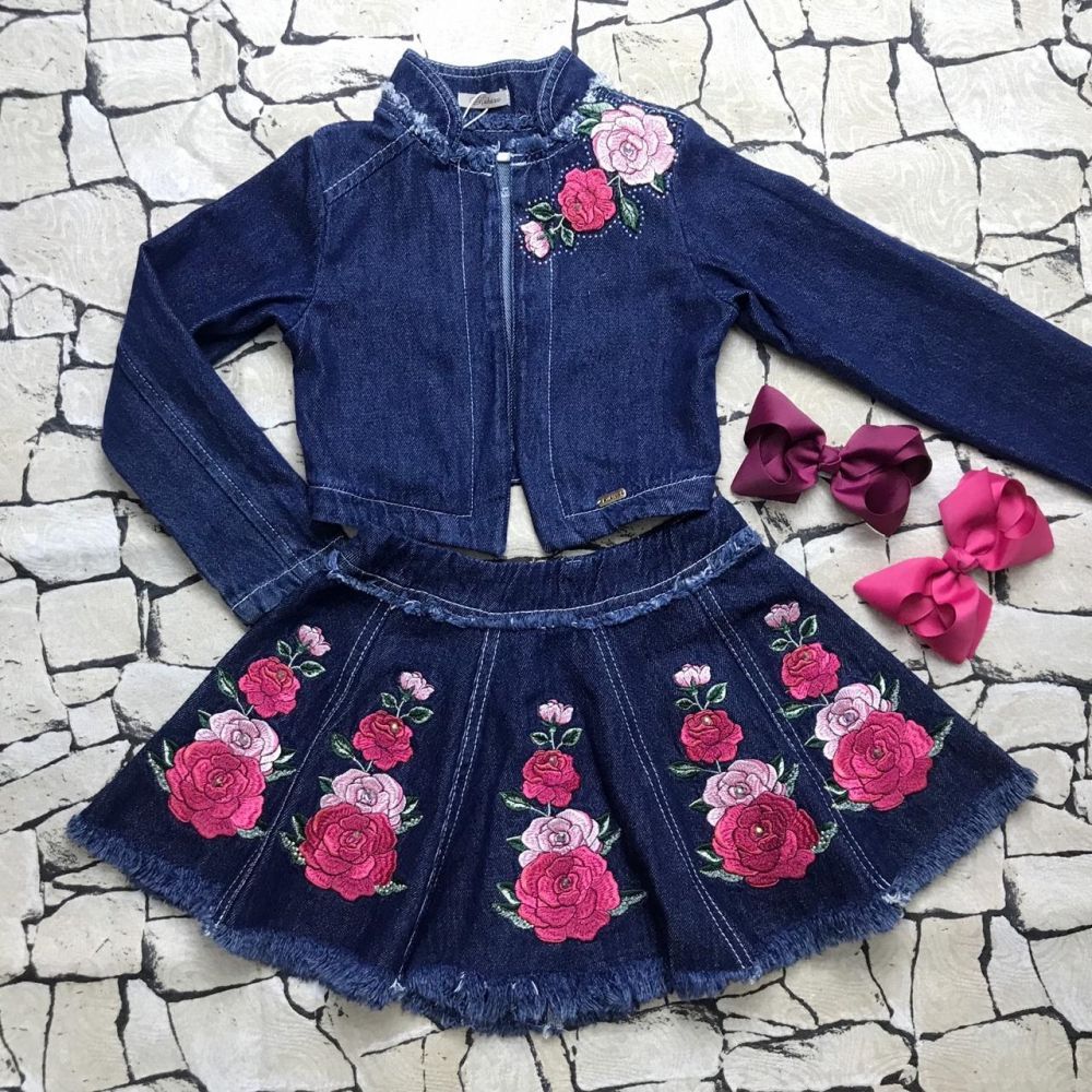 Conjunto Infantil Jeans Floral Saia e Jaqueta Rosas Preciosas Kukixo