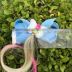Laço Infantil Azul Style com Aplicação Borboleta Shine e Mecha Loira e Rosa Degradê Euro Baby