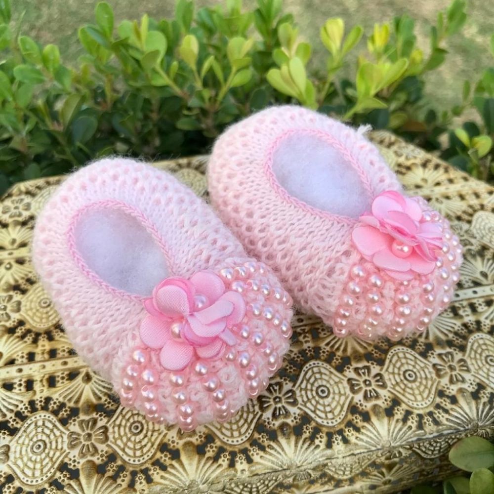 sapatinhos de bebe bordados com perola