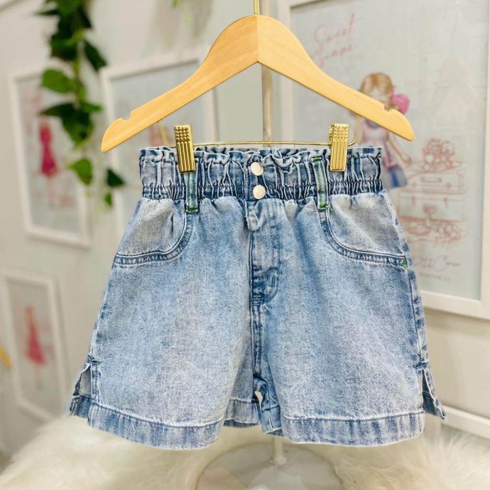 Shorts Infantil Momi Jeans com Abertura Lateral