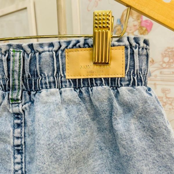 Shorts Infantil Momi Jeans com Abertura Lateral