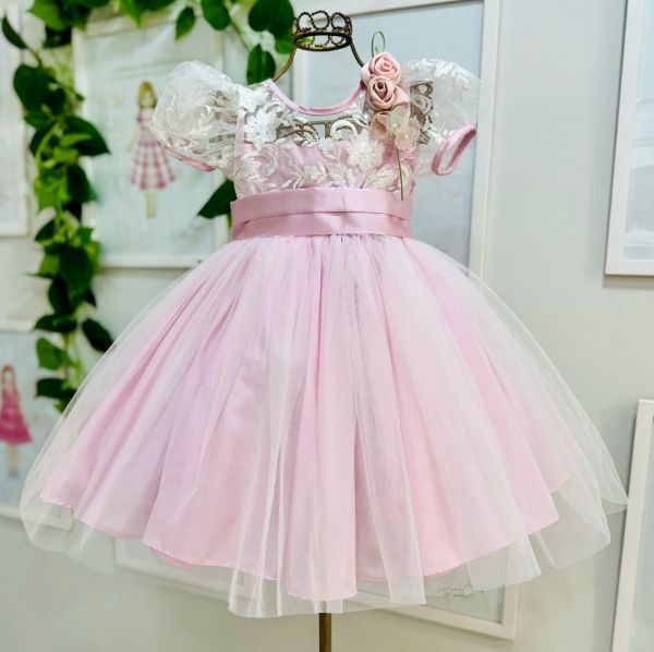 Vestido Infantil de Festa Luxo Kopela Rosa Claro Manga Bufante Bordado Faixa Dupla Broche de Flor
