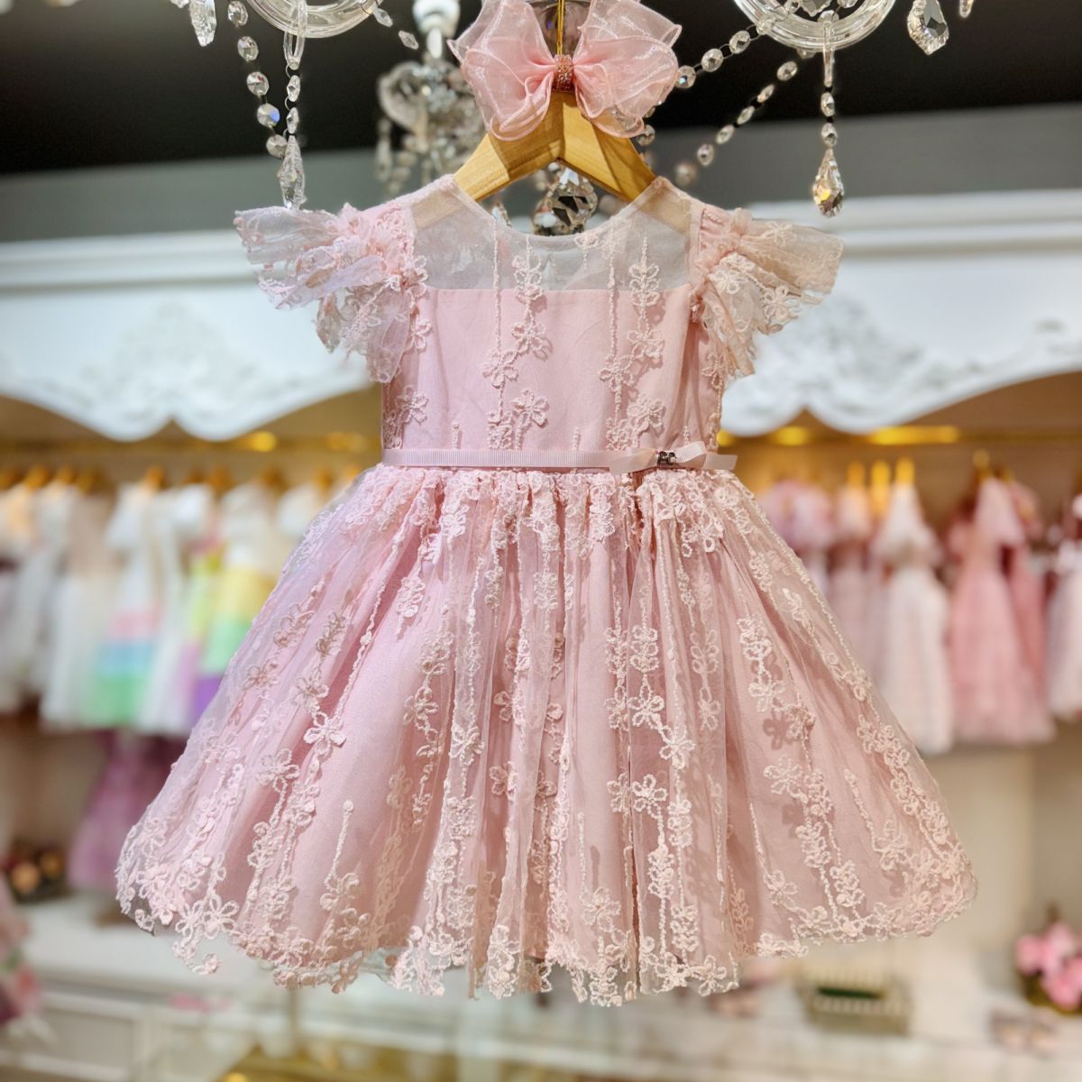 Vestido Infantil de Festa Petit Cherie Rosé Renda Manga Babado Floral