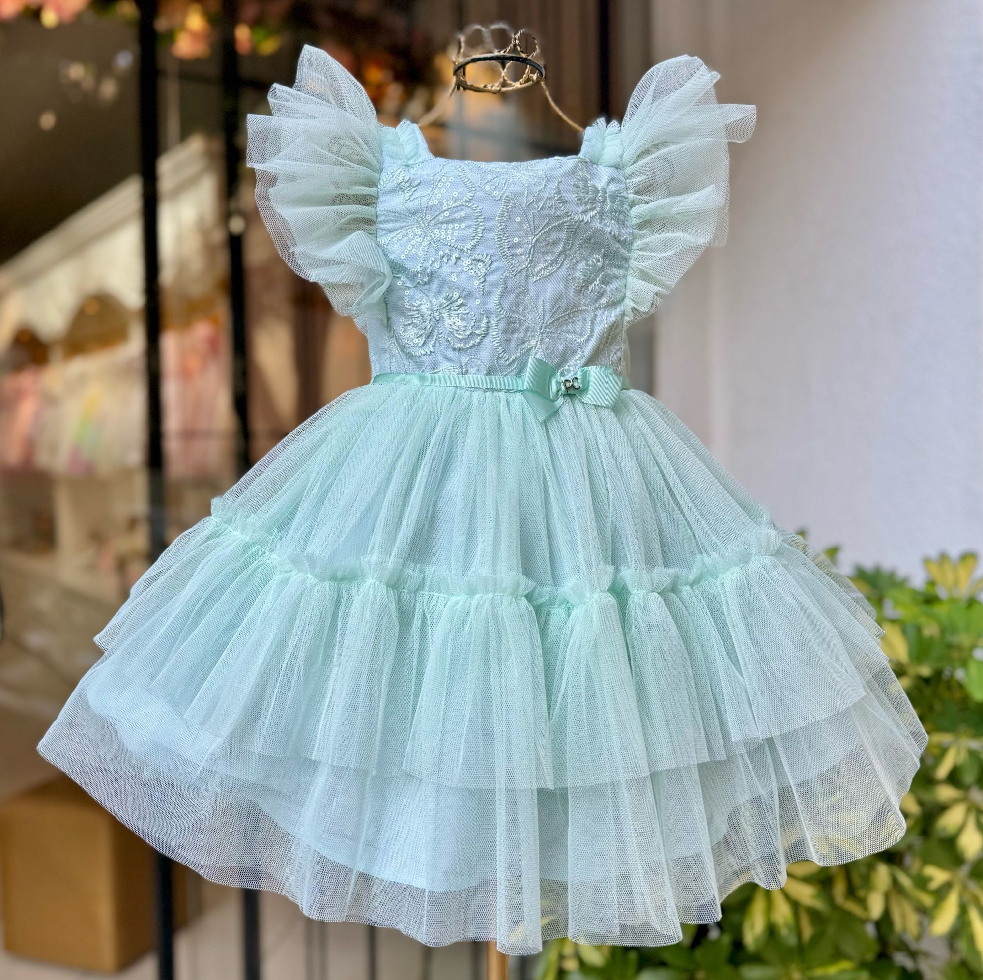 Vestido Infantil de Festa Petit Cherie Verde Menta Bordado Paetes Flores e Borboletas