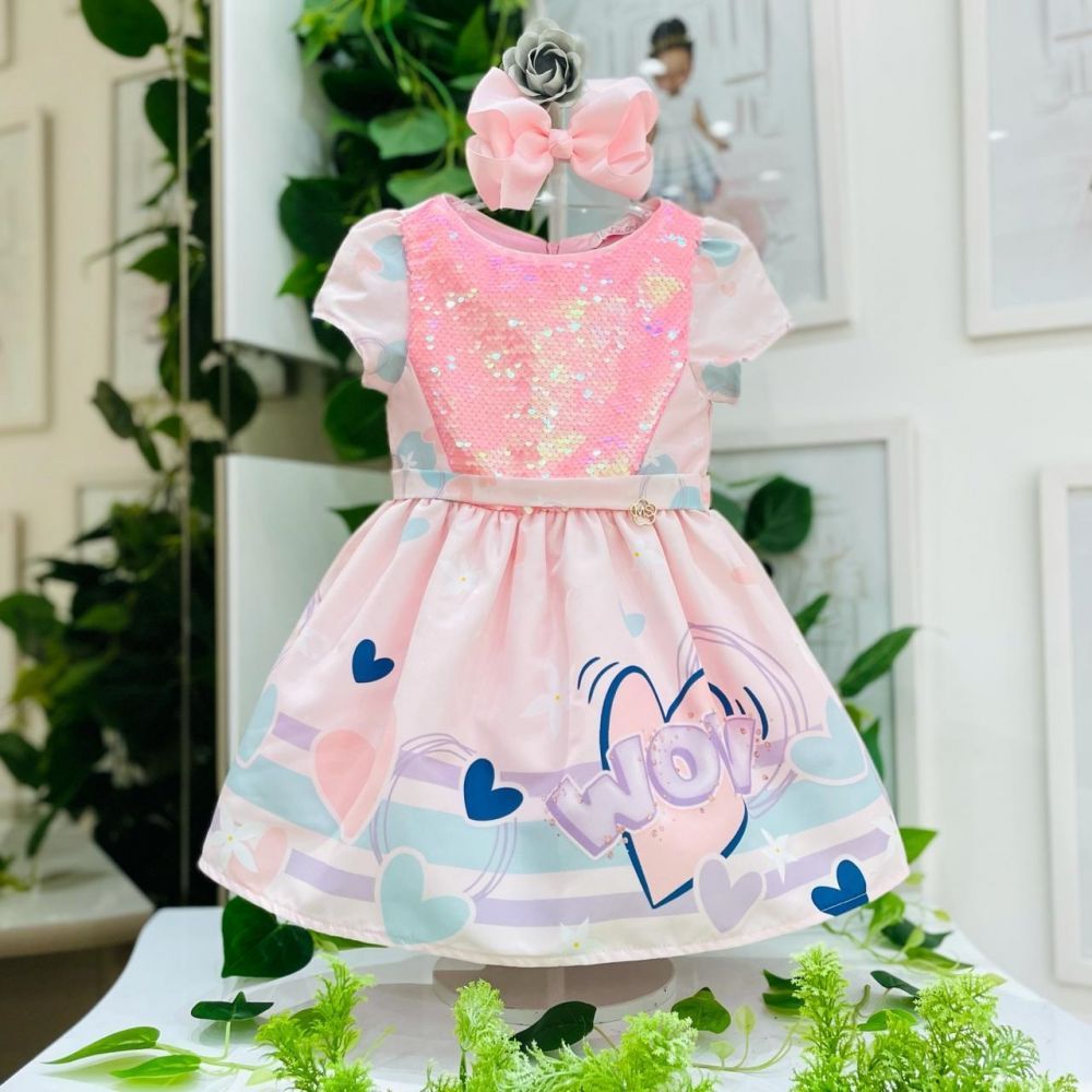 Vestido Infantil Rosa Corações Frente Detalhe em Paetê Mon Sucré